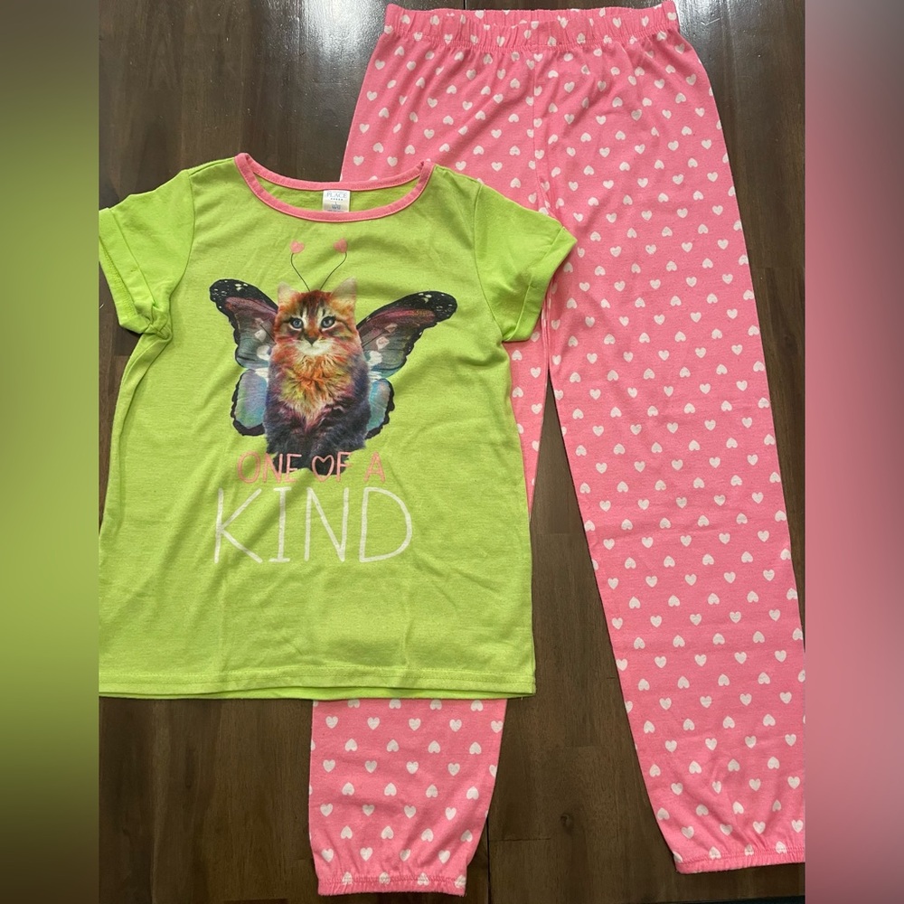 Children’s Place Kids Pajamas with Cat Butterfly Design - Green and Pink